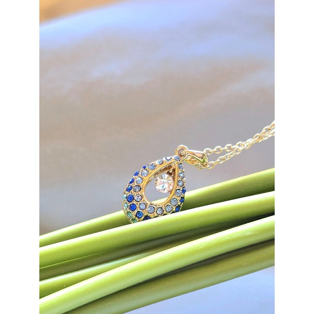 🎁Teardrop Pendant Necklace with AUSTRIAN CRYSTALS